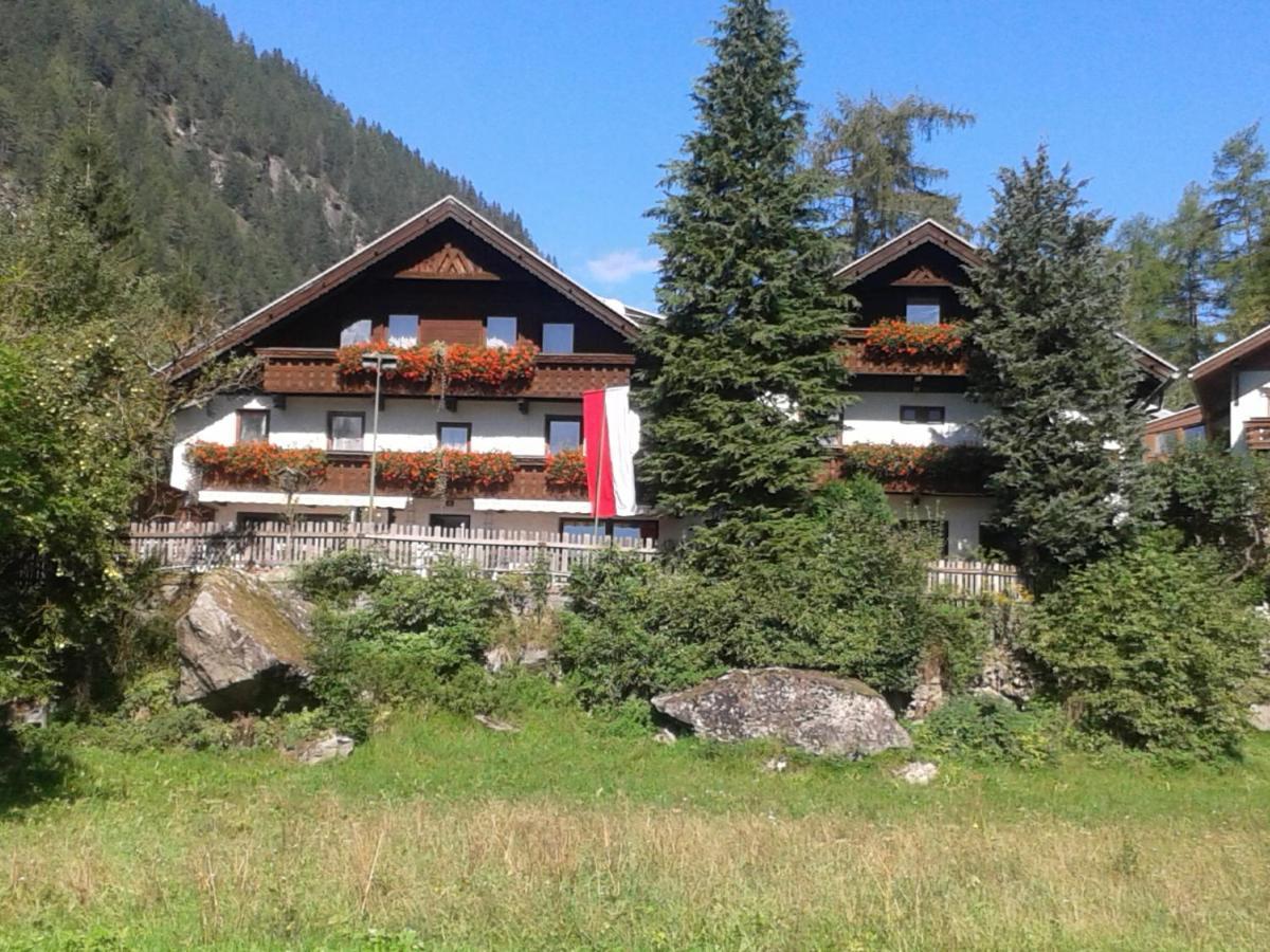 Gasthof Pension Plattner Umhausen Eksteriør billede